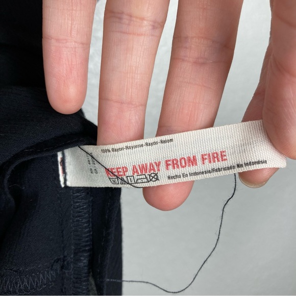 Free People Cascades Black Ruffle Tank Top XS Semi Sheer Flowy Top - Picture 12 of 14